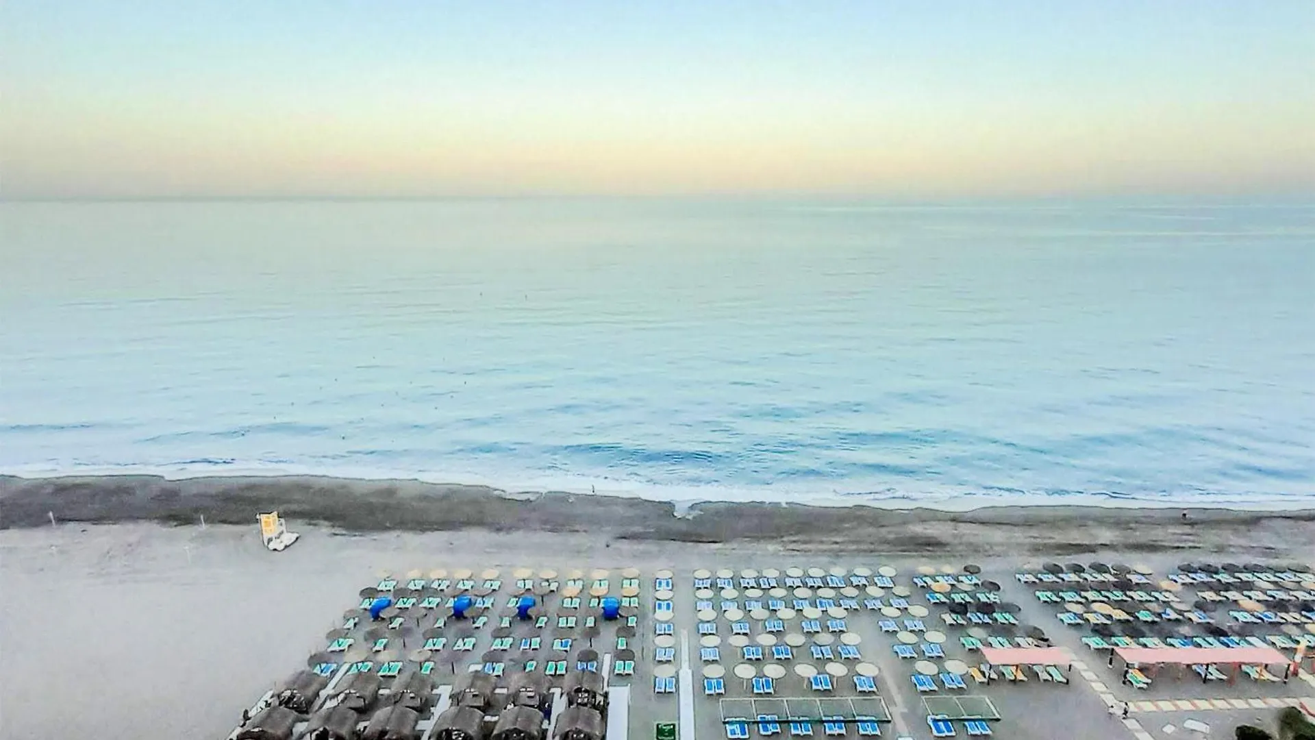 2 Bedroom Amazing Apartment In Torremolinos