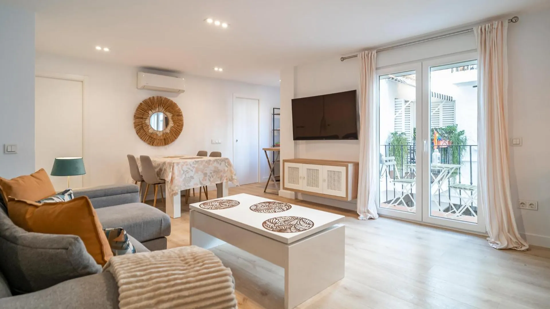 2 Bedroom Amazing Apartment In Torremolinos Spanje